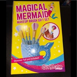 Magical Mermaid make up brush gift set